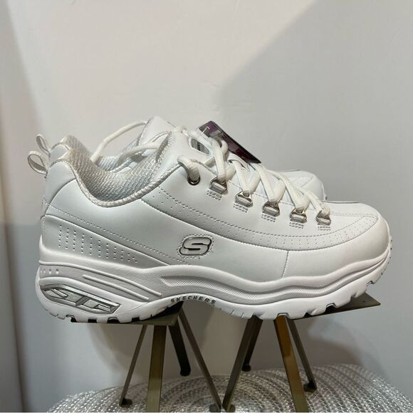 Sketchers Women’s Sport Premium Sneaker Size 10 White Leather NWT - Picture 3 of 12